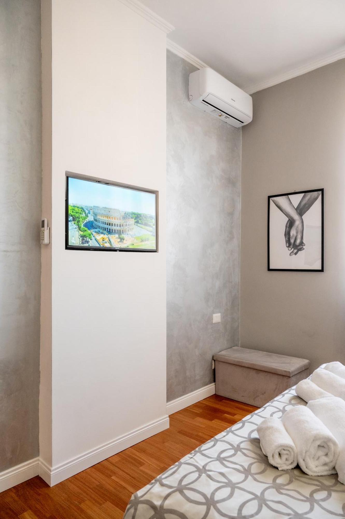 Interno 39 * Rom