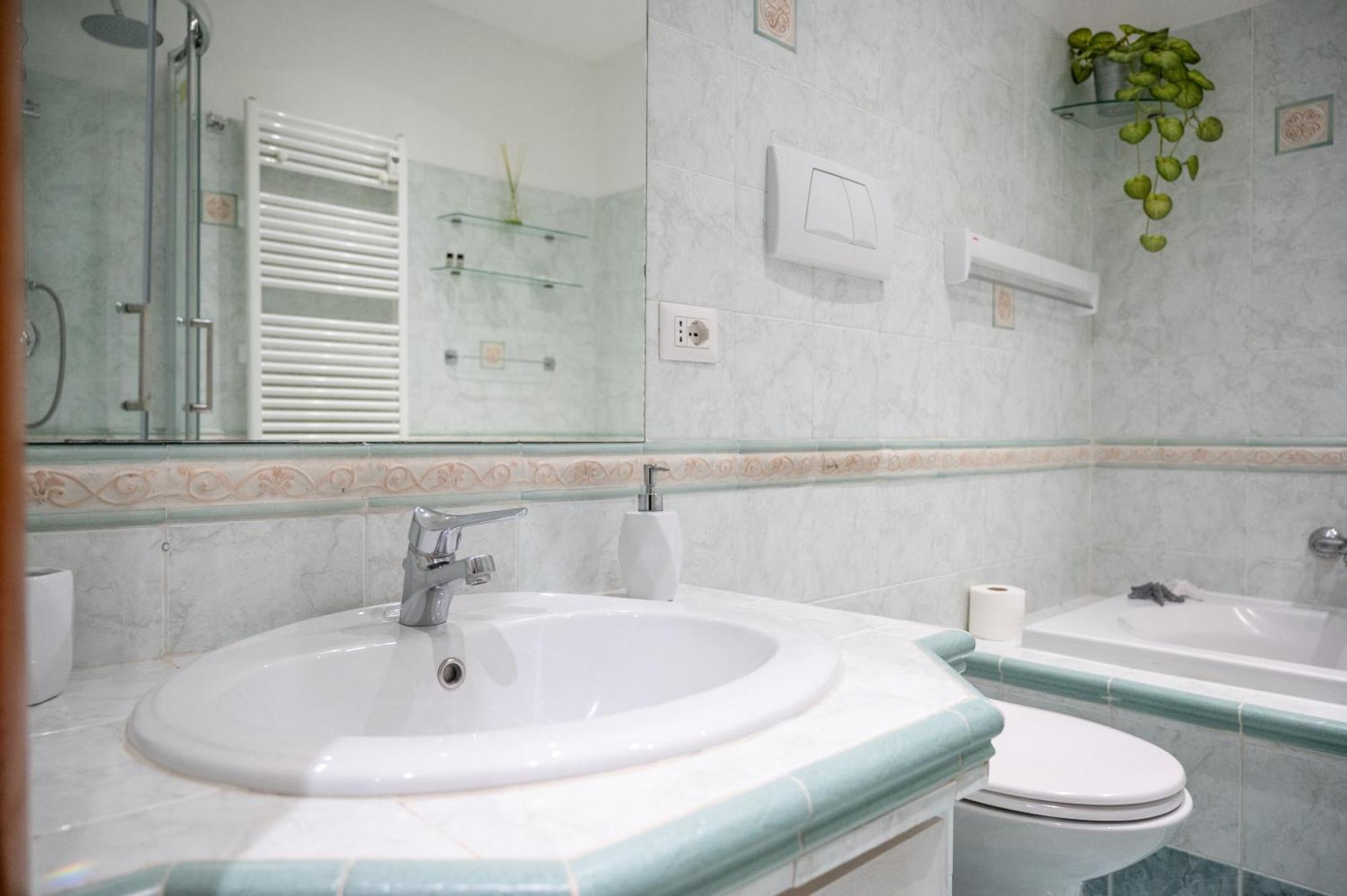 Interno 39 * Rom