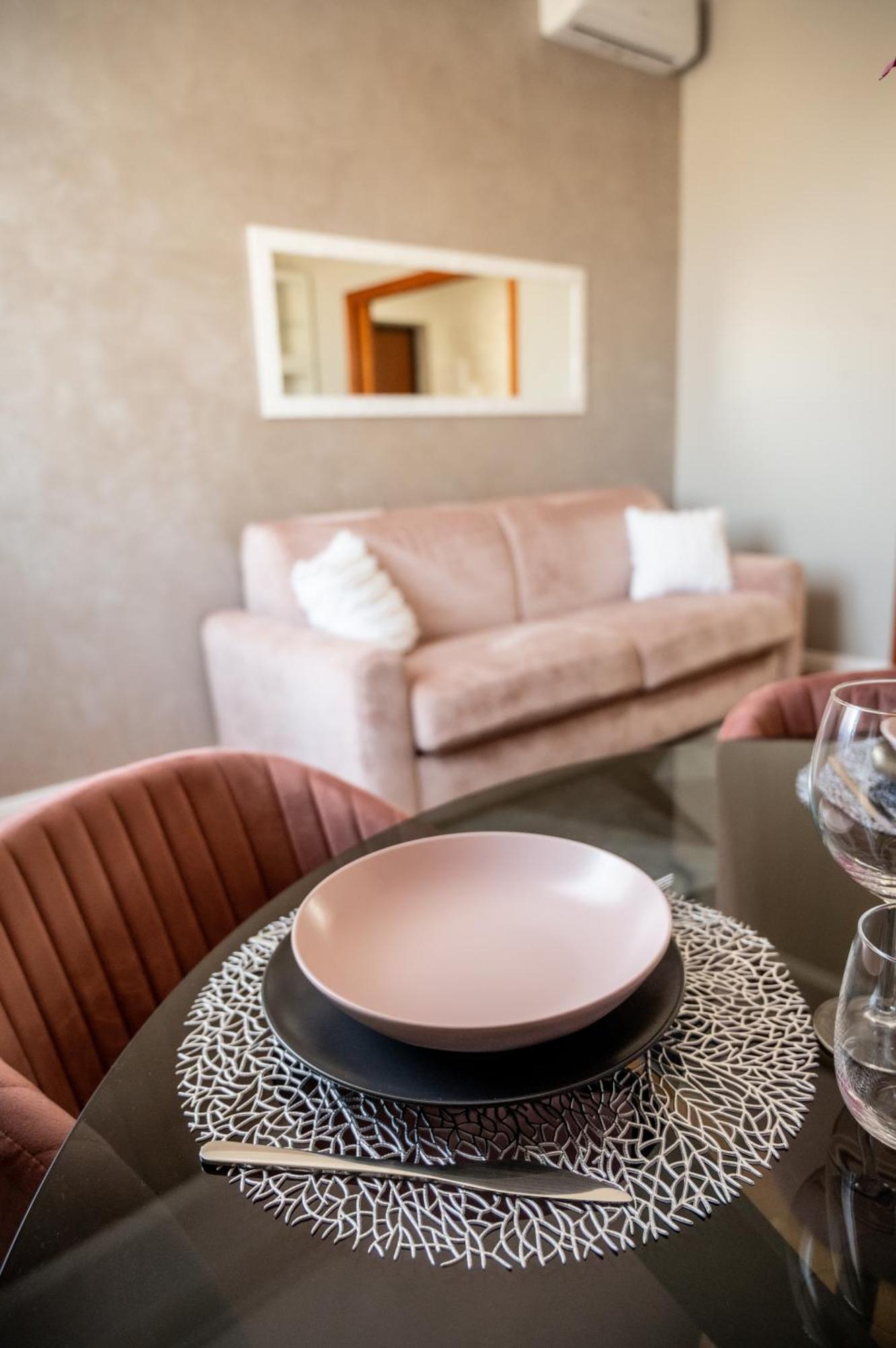 Interno 39 * Rom